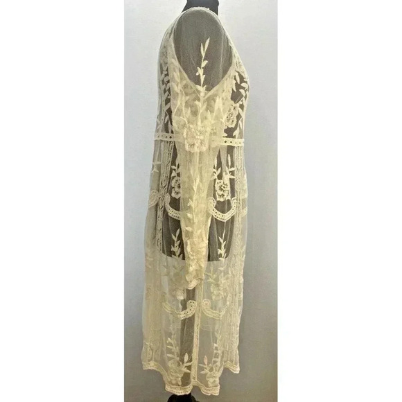 Beautiful CHELSEA & VIOLET Cream Dress - No Label, No Tag - Size M - Picture 3 of 11